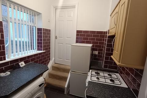 3 bedroom flat for sale, Sandringham Road, Sunderland, Tyne and Wear, SR6 9QZ