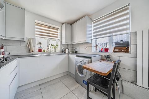 2 bedroom flat for sale, Champion Hill, Camberwell