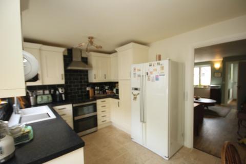 3 bedroom semi-detached house for sale - Morgan Close, Luton, LU4