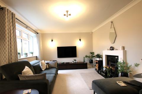 4 bedroom detached house for sale, West End, Southampton