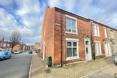 2 bedroom ground floor flat for sale, Reed Street, Laygate, South Shields, Tyne and Wear, NE33 5PT
