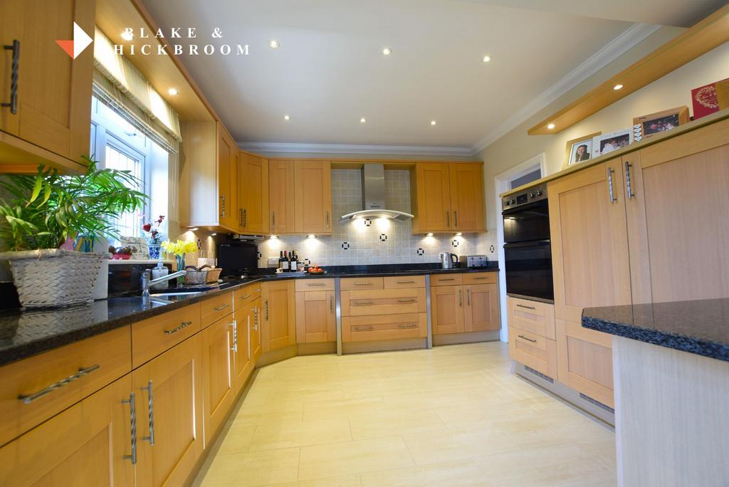 Kitchen diner