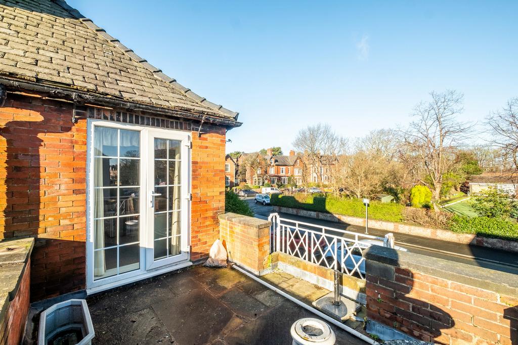 1 Hastings Place, Lytham St Annes, FY8 5 bed character property for