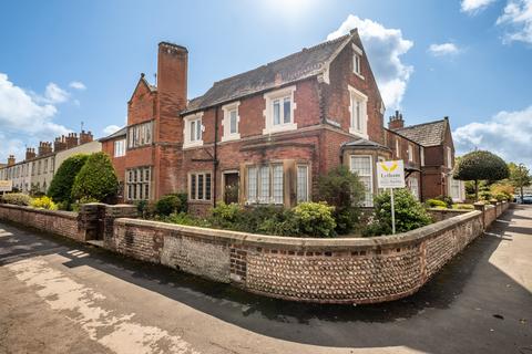 5 bedroom character property for sale, 1 Hastings Place, Lytham St Annes, FY8