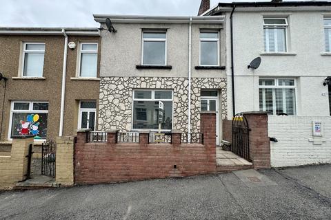 3 bedroom terraced house for sale, Penydarren, Merthyr Tydfil CF47