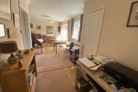 25 Arden Road, Henley-in-arden, B95 5LF
