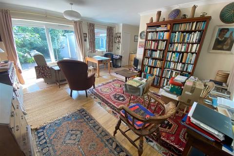 25 Arden Road, Henley-in-arden, B95 5LF