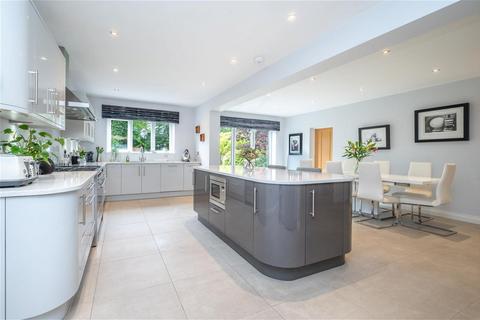 23 Ashlawn Crescent, Solihull, B91 1PR