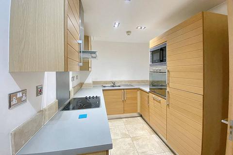 2 bedroom flat to rent, Limeharbour, London E14