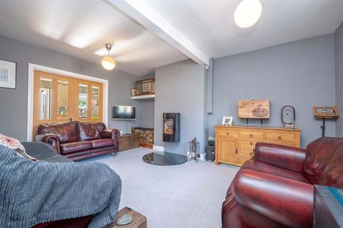 24 Cherry Orchard, Henley-in-arden, B95 5JW