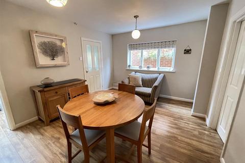 88 Blackford Road, Shirley, Solihull, B90 4BX