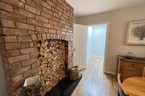 88 Blackford Road, Shirley, Solihull, B90 4BX
