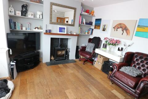 27 Crooks Lane, Studley, B80 7QX