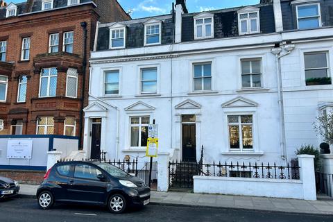 5 bedroom house to rent, Pelham Street, South Kensington