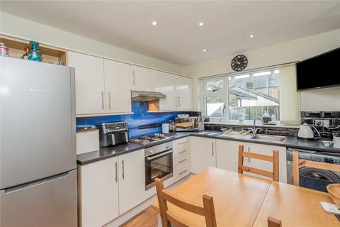 3 bedroom detached house for sale - Knowle Lane, Wyke, West Yorkshire, BD12