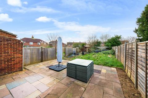4 Elan Close, Tilehurst, Reading, RG30 4AU