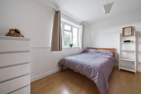 4 Elan Close, Tilehurst, Reading, RG30 4AU