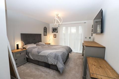 2 bedroom bungalow for sale - Glebe Crescent, Appleby-in-Westmorland, CA16