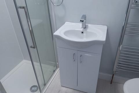 4 bedroom house share to rent, Barnsley, S71