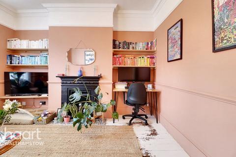 20 Ravenswood Road, London, E17 9LY