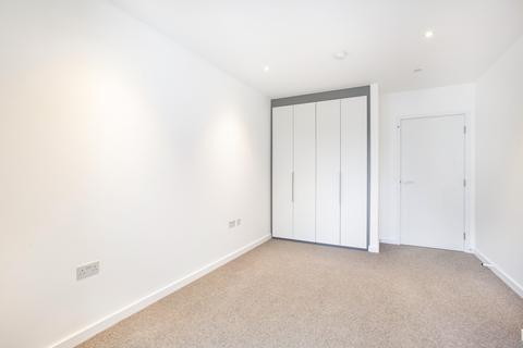 1 bedroom flat to rent, Tapestry Way, London E1