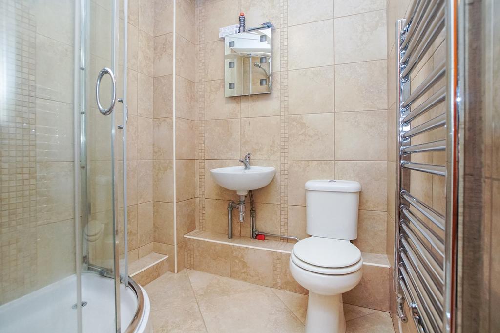 En Suite Shower Room