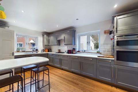 4 bedroom detached house for sale, Bath Road, Stroud, Gloucestershire, GL5