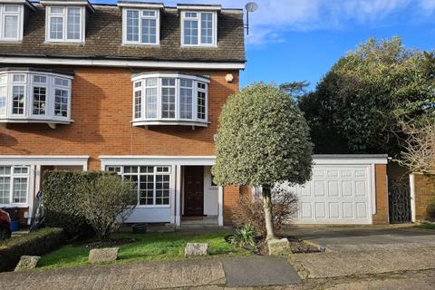 4 bedroom townhouse to rent, Austell Heights, Mill Hill, NW7