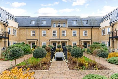 3 bedroom apartment for sale, Portsmouth Road, Cobham, Surrey, KT11