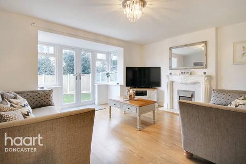 6 Grange View, Balby, Doncaster, DN4 0XL