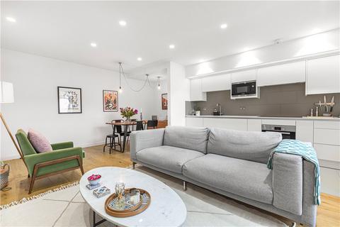 Flat 7, 10 Andre Street, London, E8 2AA