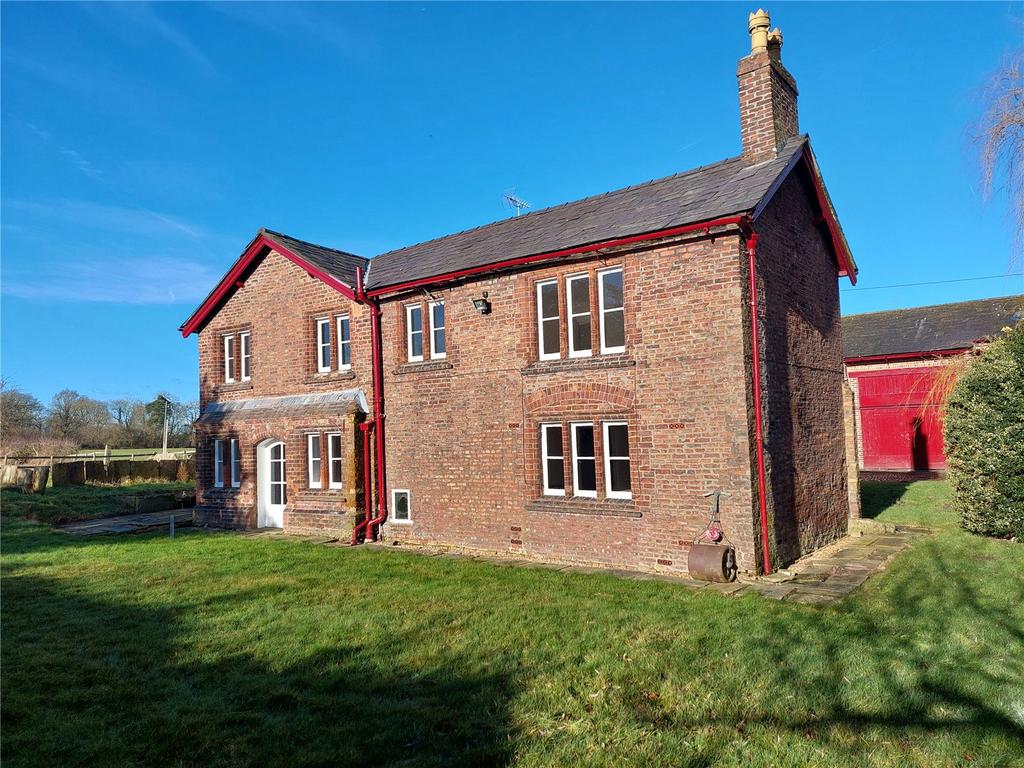 Mobberley, Knutsford, Cheshire 5 bed detached house to rent £3,000