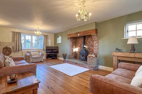 6 bedroom detached house for sale, Willoughby Court, 5 NG23