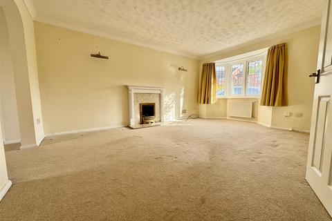 9 Berry Close, Purdis Farm, Ipswich, IP3 8SP