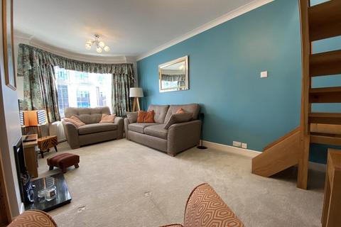 26 Dereham Avenue, Ipswich, IP3 0QB