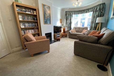 26 Dereham Avenue, Ipswich, IP3 0QB