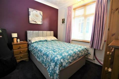 26 Dereham Avenue, Ipswich, IP3 0QB