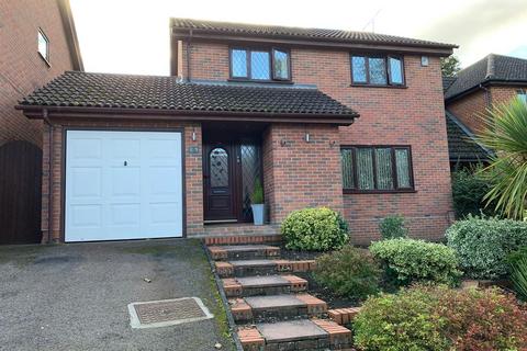 19 Grantham Crescent, Ipswich, IP2 9PD
