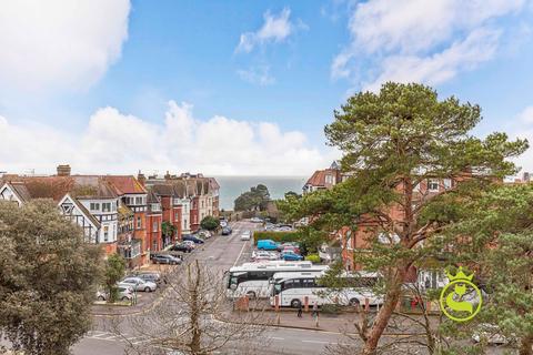 2 bedroom flat for sale, Hawthorne Court 11B West Cliff Road, Bournemouth BH2