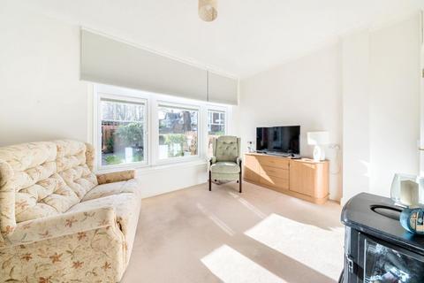 1 bedroom retirement property for sale, East Road,  Maidenhead,  SL6