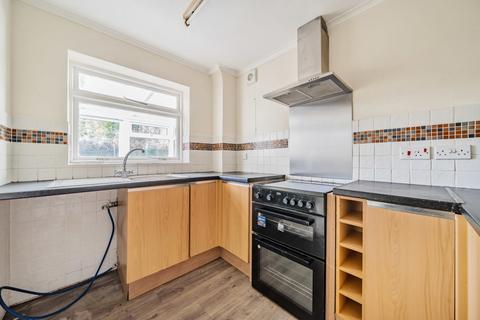 17 Duncton Close, Haywards Heath, RH16 4DX