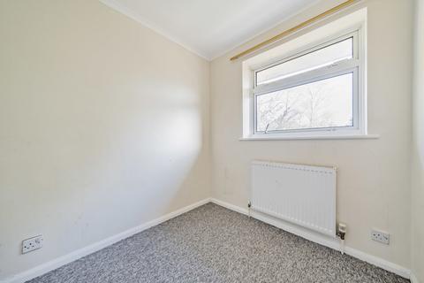 17 Duncton Close, Haywards Heath, RH16 4DX