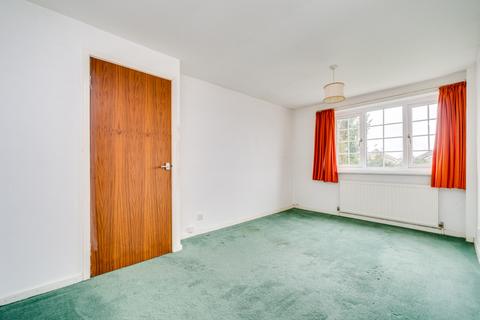 8 Badgerwood Glade, Wetherby, LS22 7XR