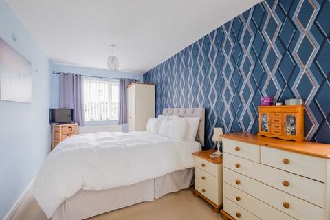32 Intake, Golcar, Huddersfield, HD7 4RB