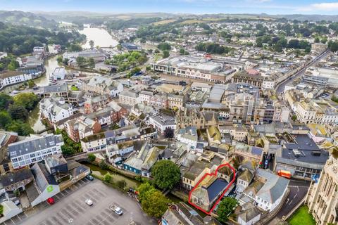 Character property for sale, River Walk, Truro