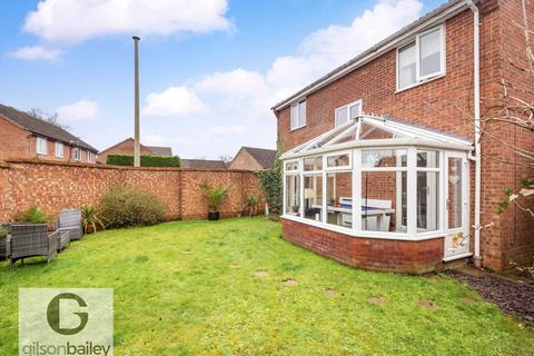 4 bedroom detached house for sale, Ropes Walk, Norwich NR13