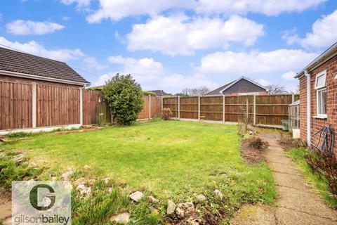 3 bedroom detached bungalow for sale, Church View Close, Norwich NR13