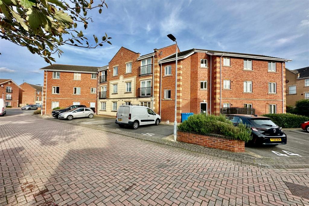 Lock Keepers Court, Hull HU9 3 bed apartment for sale £110,000