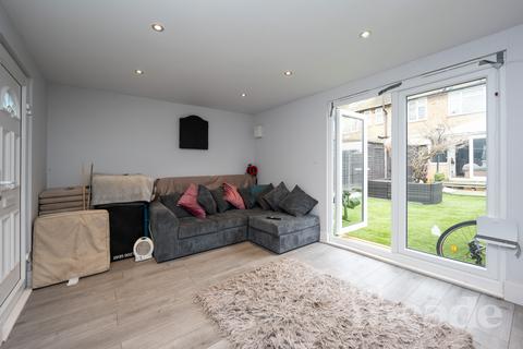 216 New Road, London, E4 9SJ