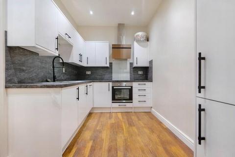 1 bedroom flat for sale - Knights Hill, Streatham SE27